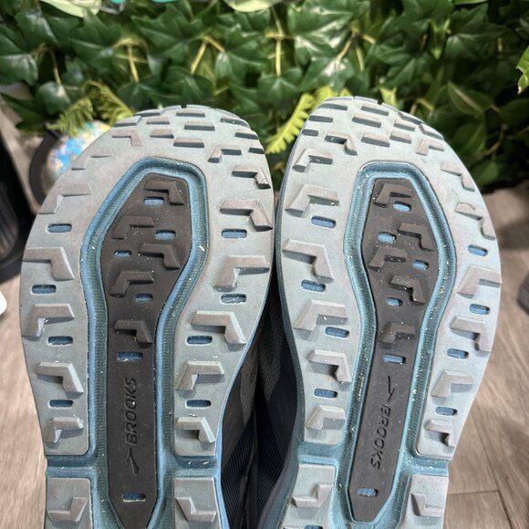 Brooks Caldera 4 Men’s Size 12  Running Sneakers Gray Training Shoes 1103281D434 main image 10
